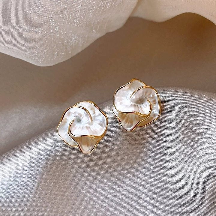 Lustre Bloom Silver Pearl Earrings