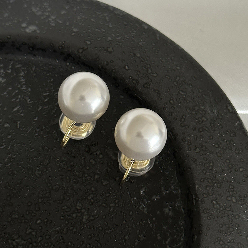 Aurielle Clip-On Pearl Earrings