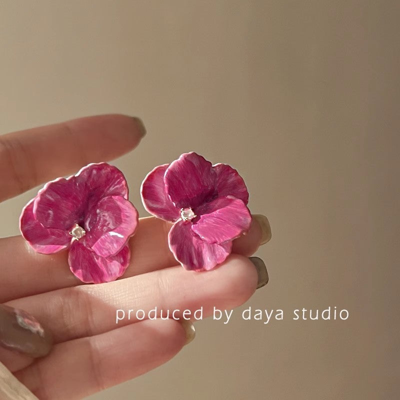 Lirio Charm Bow & Butterfly Earrings