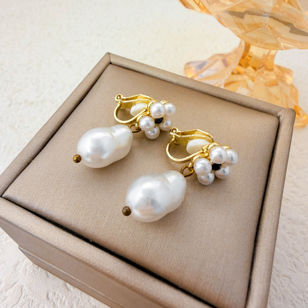 Lustrelace Pearl Ear Clips