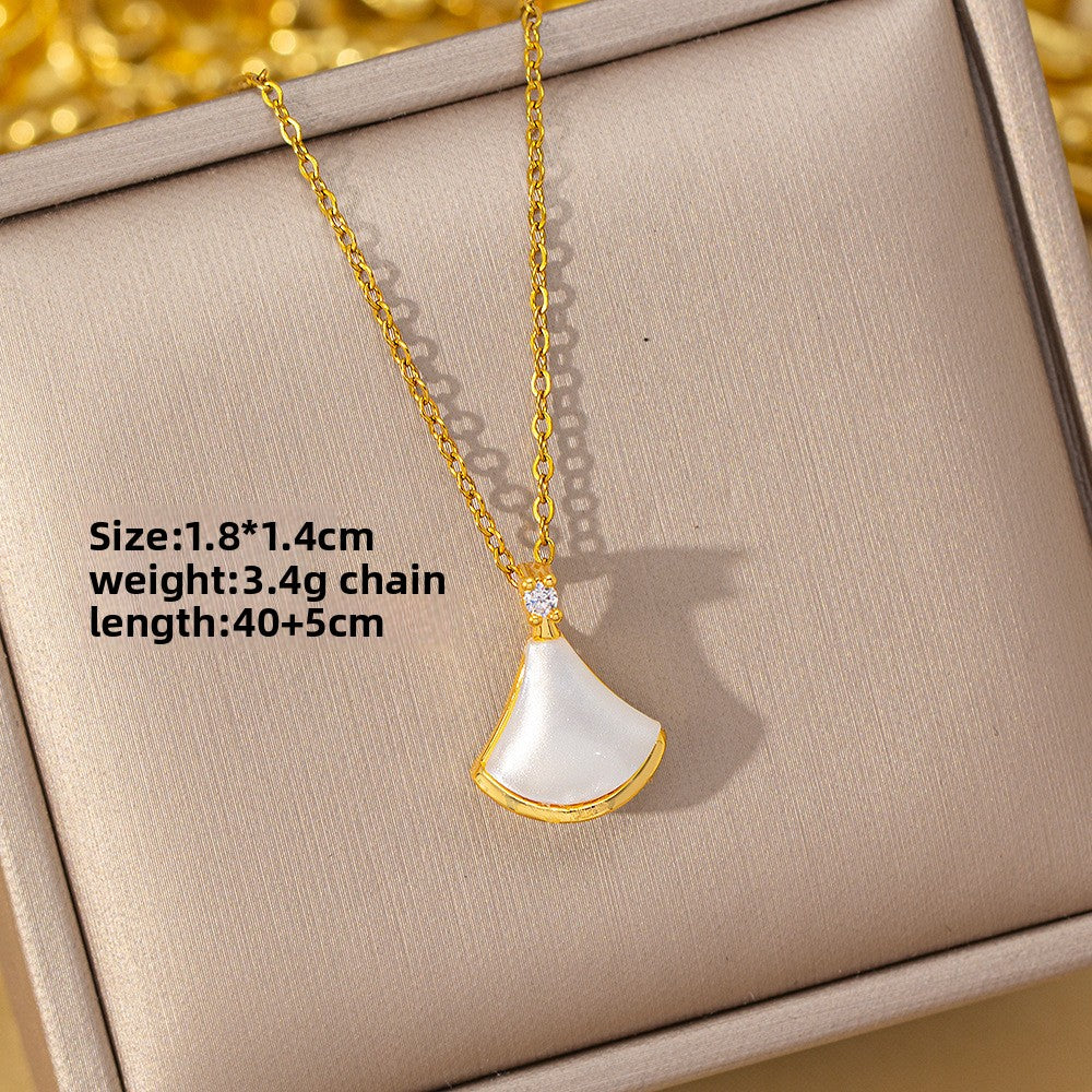 Geometric Zircon Pendant Necklace in Titanium Steel