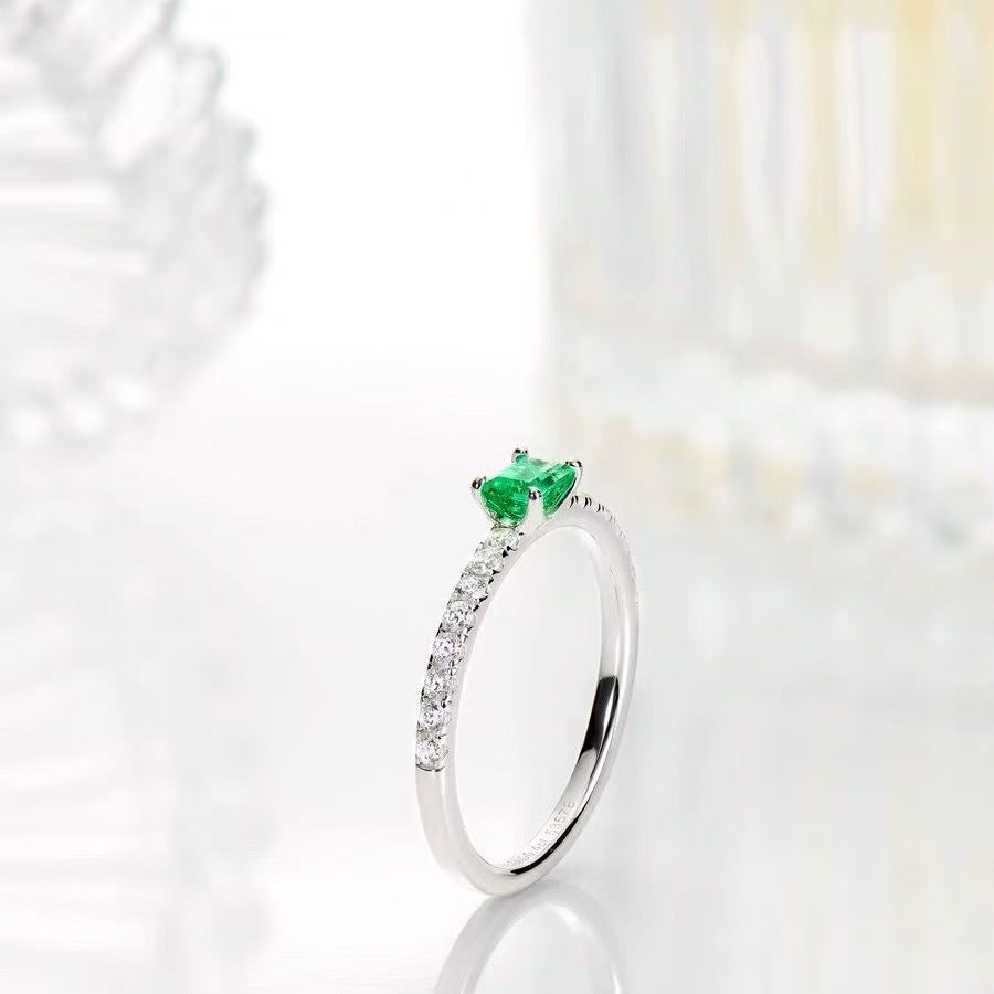 High-end open-ring women's accessory