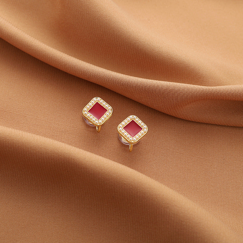 Aurielle Clip-On Pearl Earrings