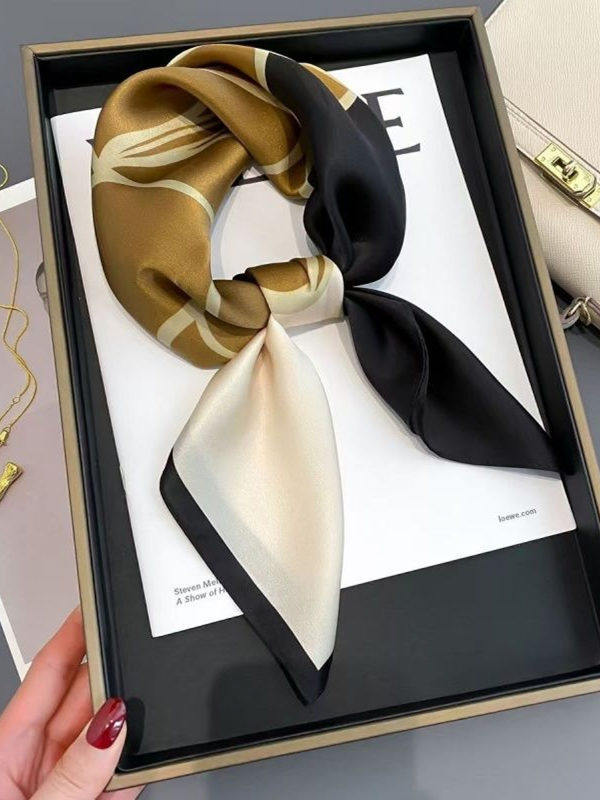 Simulated silk mulberry silk scarf