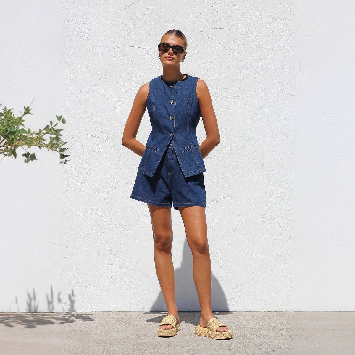 Sleeveless Waist High Waist Loose Denim Shorts Suit
