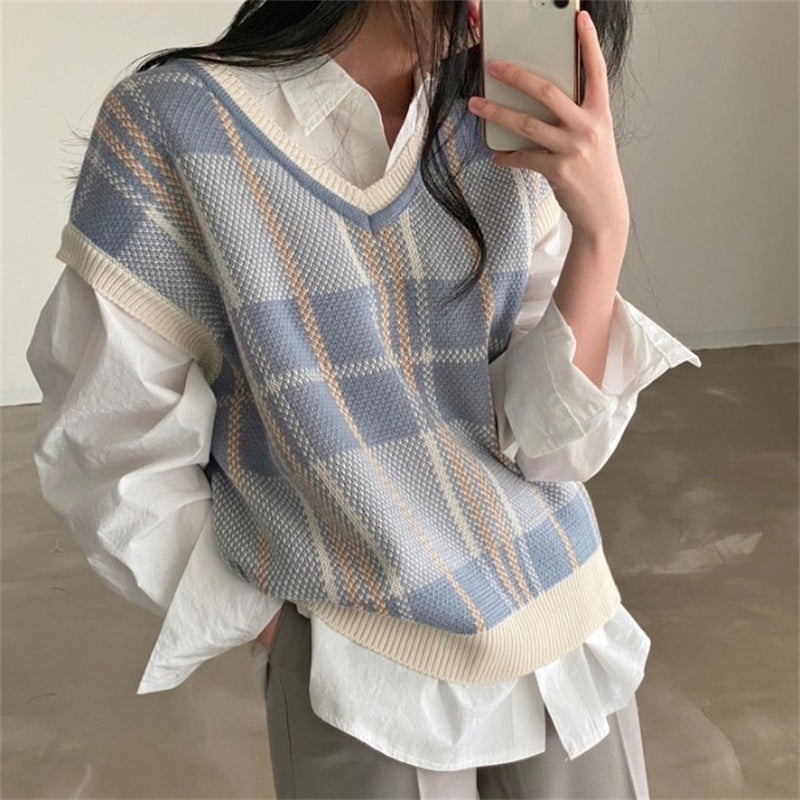 Womens Plaid Knit Vest