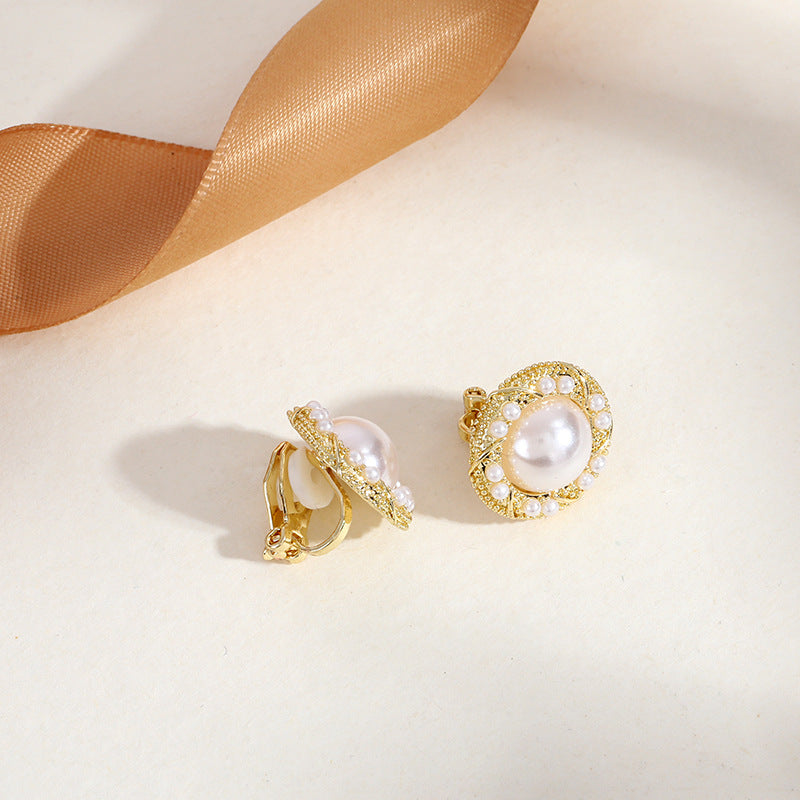 Lustrelace Pearl Ear Clips