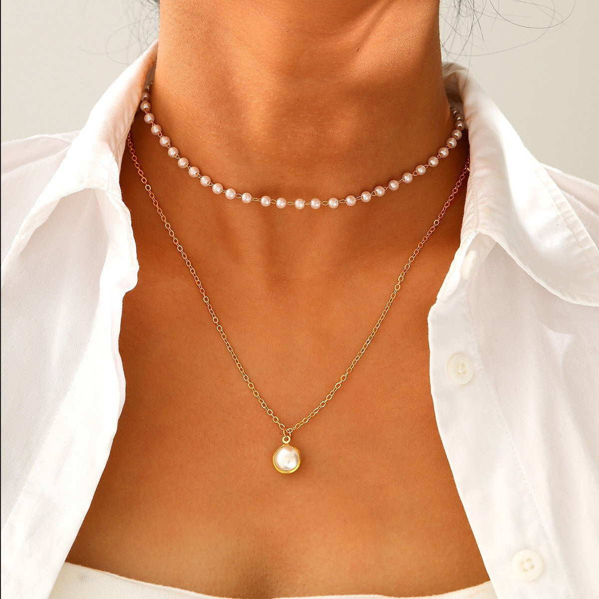 Retro Luxury Butterfly Pearl Pendant Necklace