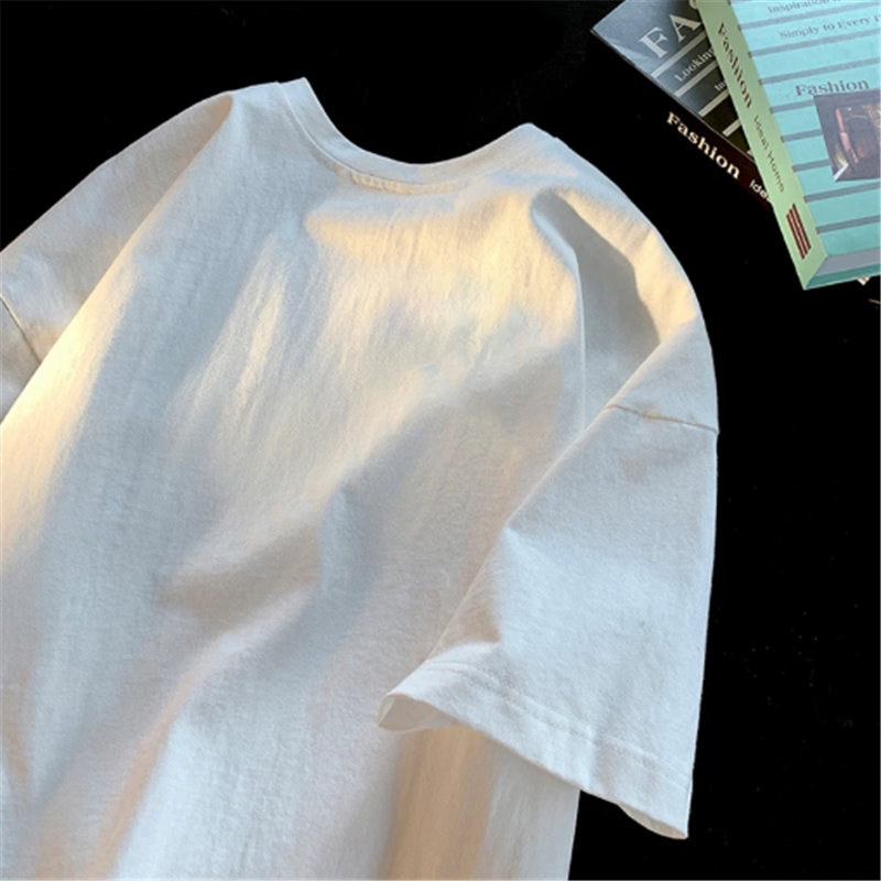 Uni-Sex Heavyweight Cotton T-Shirt with Cute Cat Design