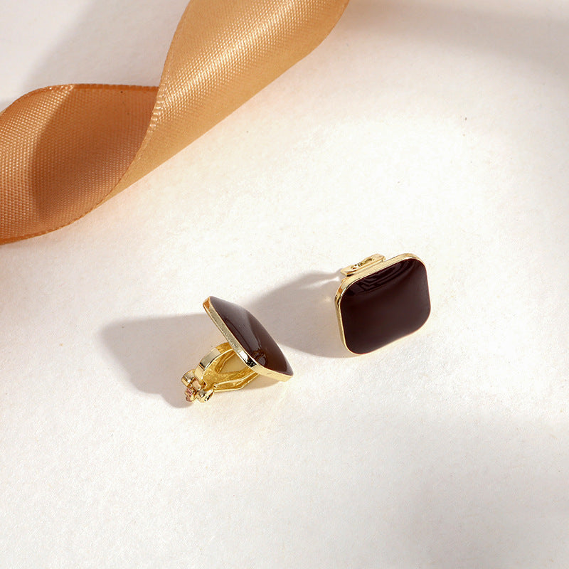Lustrelace Pearl Ear Clips