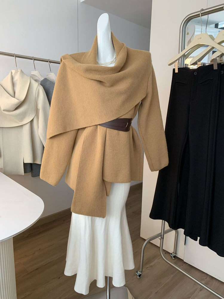 Large shawl cape