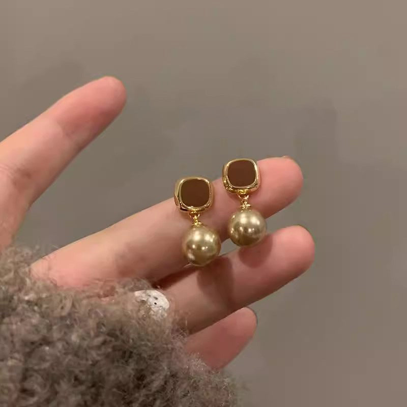 Lirio Charm Bow & Butterfly Earrings