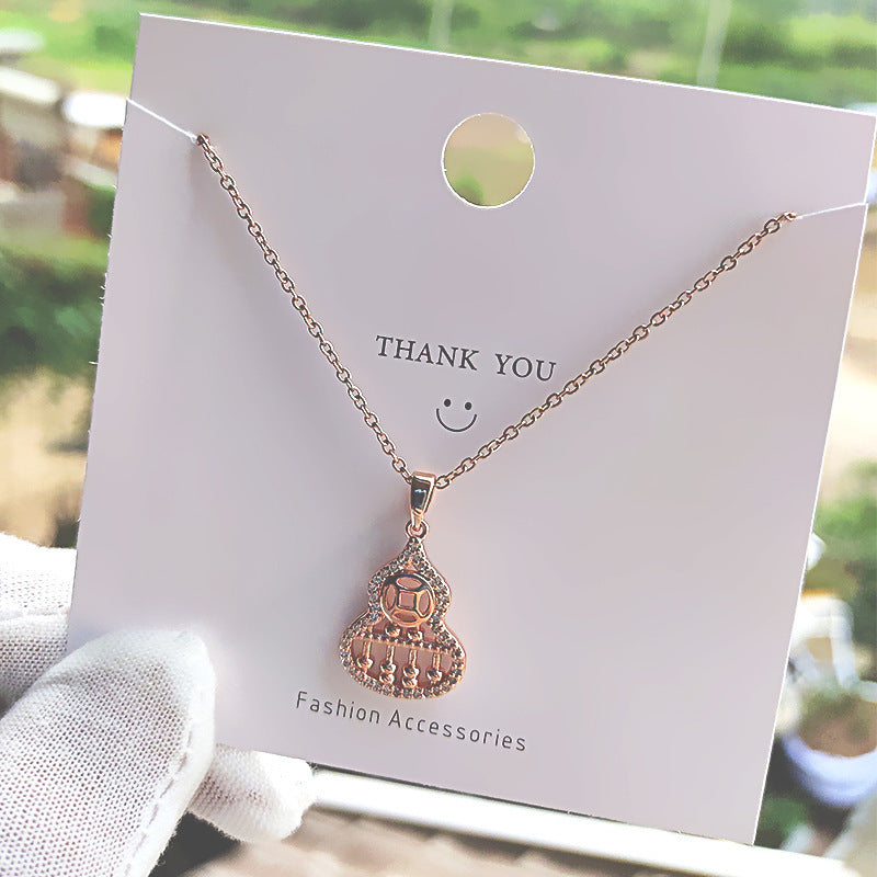 Pendant Necklace