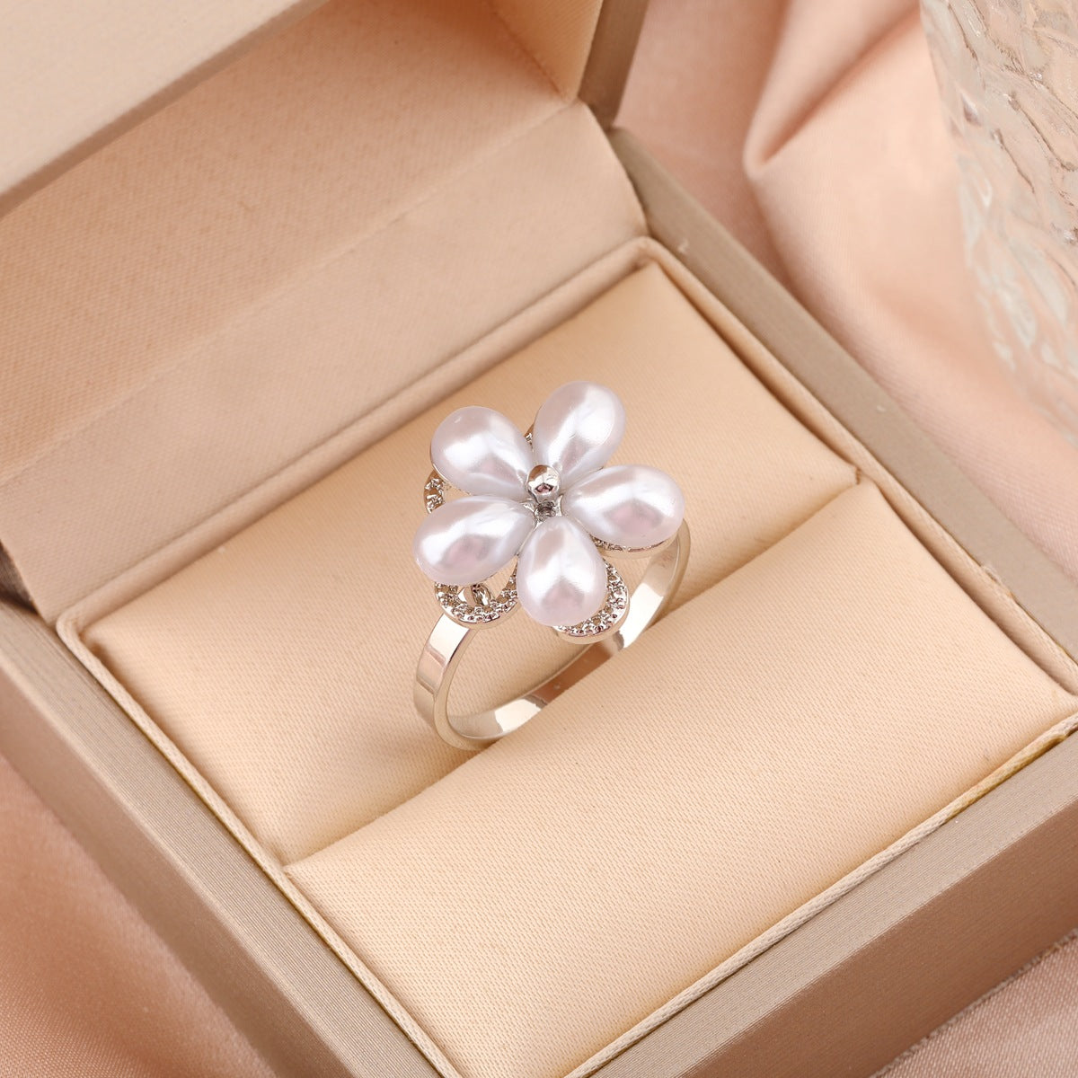 Adjustable Spinning Zircon Copper Ring