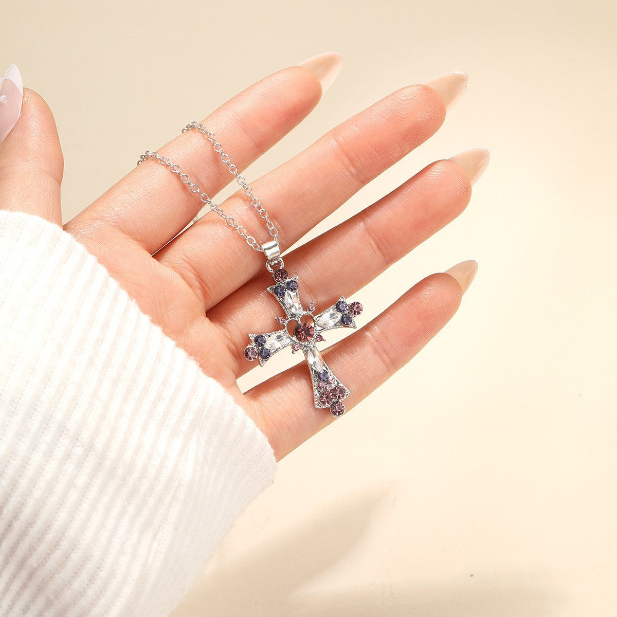 Retro Luxury Butterfly Pearl Pendant Necklace