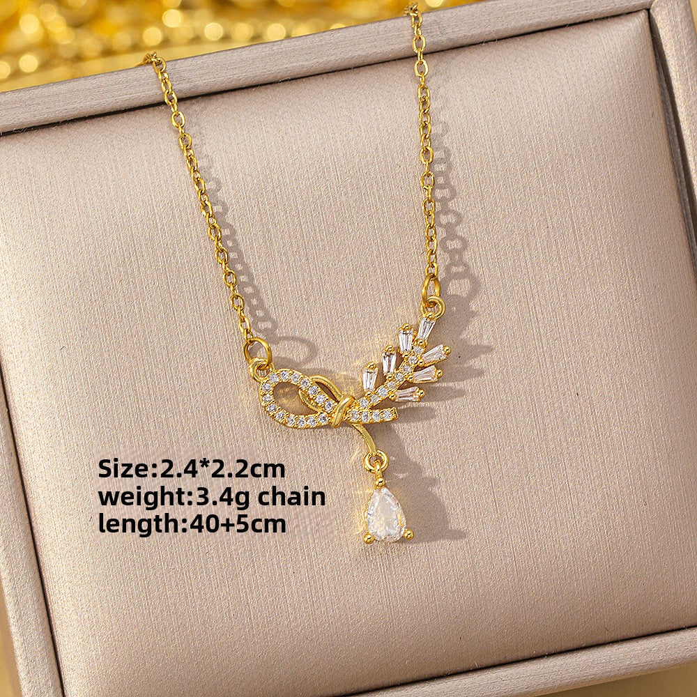 Geometric Zircon Pendant Necklace in Titanium Steel