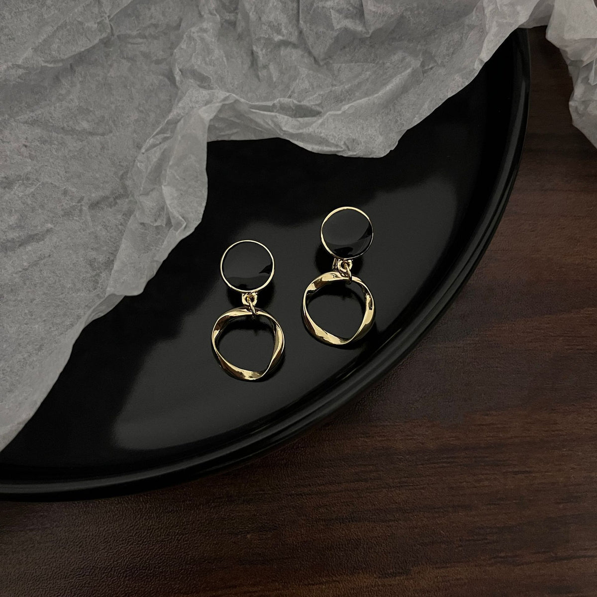 Aurielle Clip-On Pearl Earrings