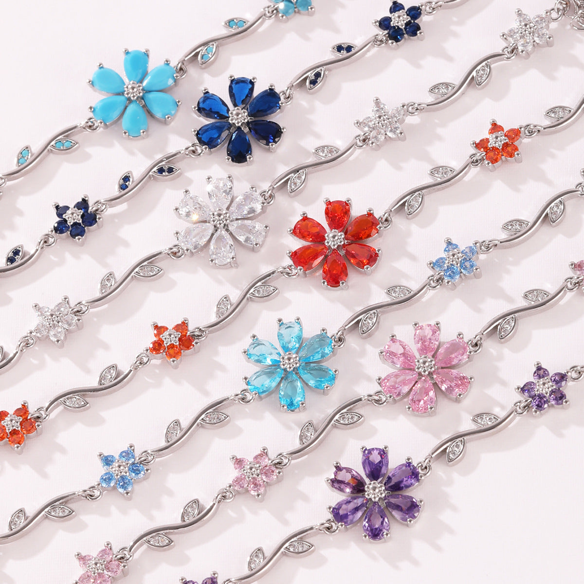 Floral Copper Inlaid Diamond Bracelet