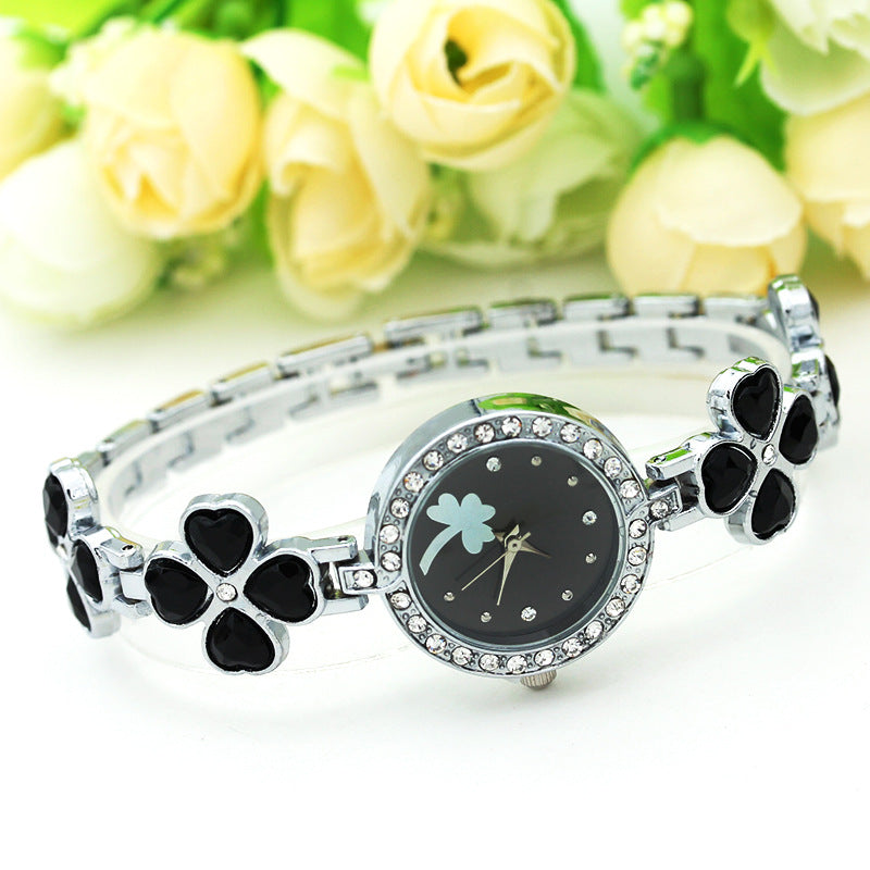 Clover Crystal Bracelet Watch for Women - Elegant Floral Timepiece