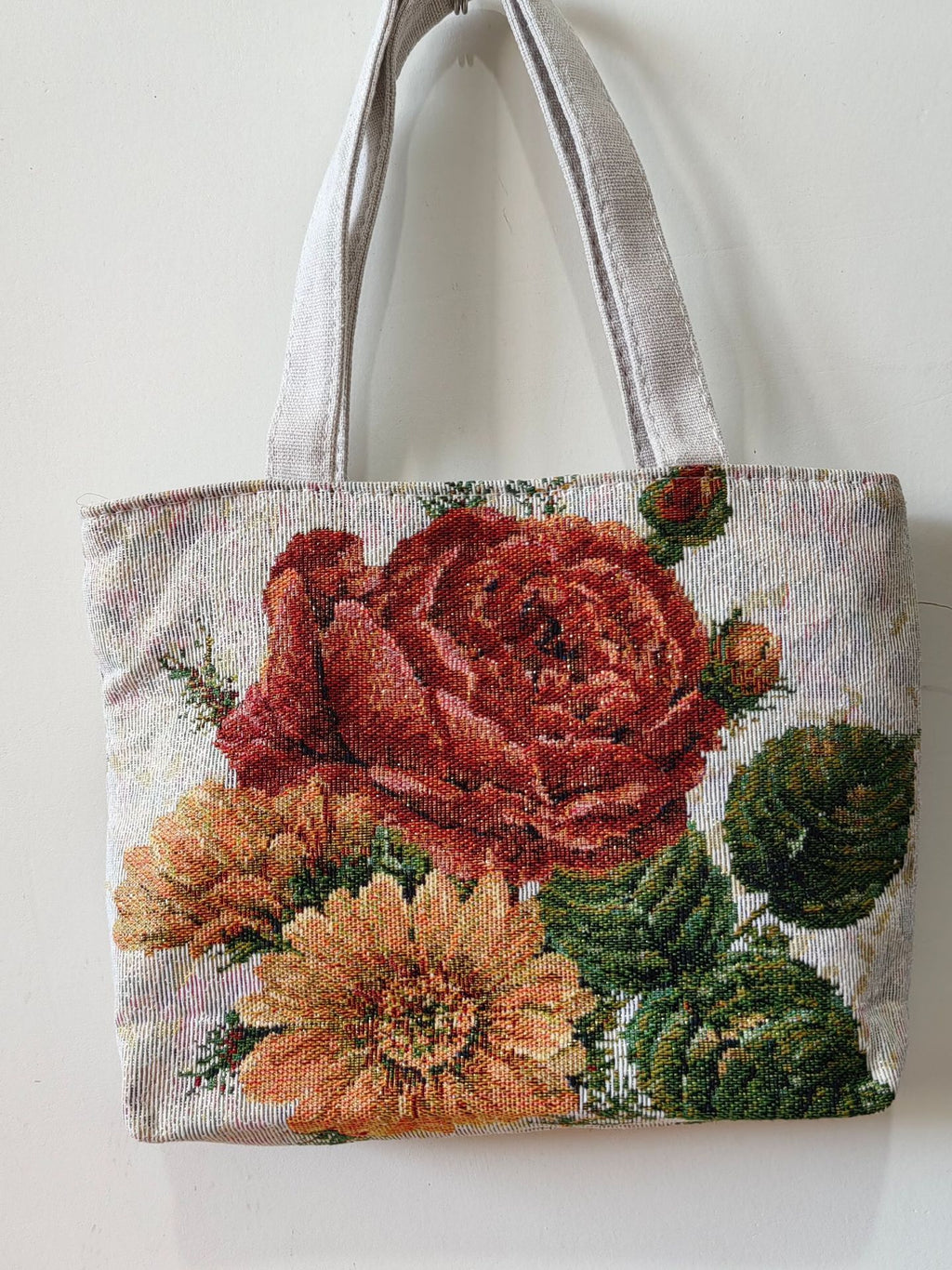 Artistic and Fresh Style Cotton and Linen Embroidered Bag