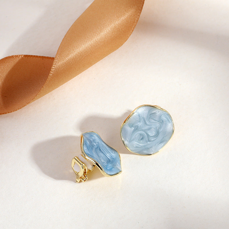 Lustrelace Pearl Ear Clips
