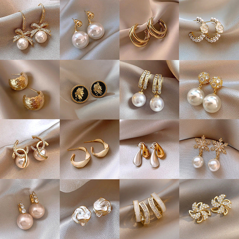 Light luxury silver pearl earrings
