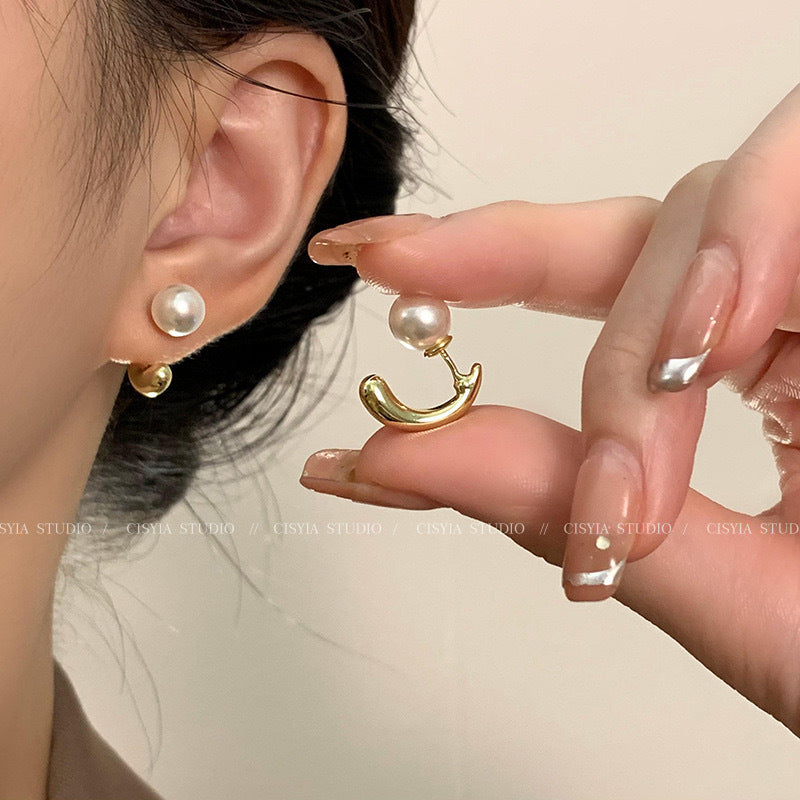 Lustre Bloom Silver Pearl Earrings
