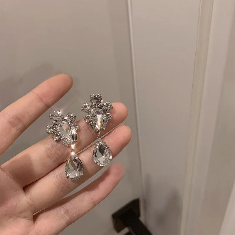 Lirio Charm Bow & Butterfly Earrings