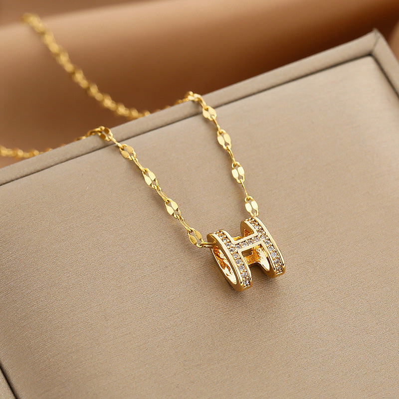 Pendant Necklace