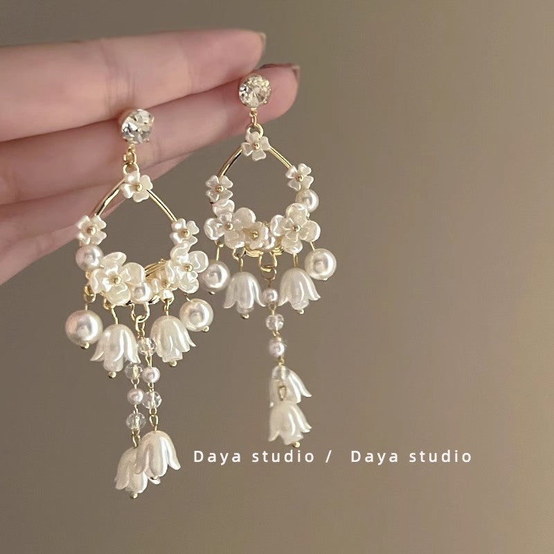 Lirio Charm Bow & Butterfly Earrings