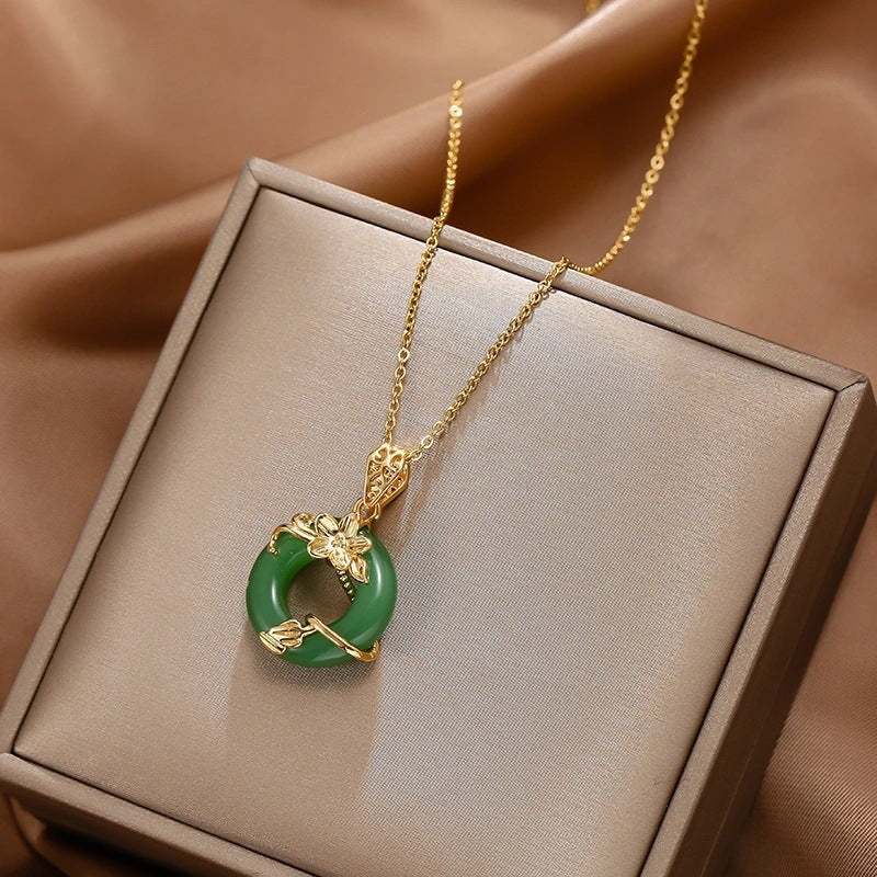 Pendant Necklace