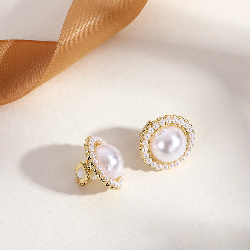 Lustrelace Pearl Ear Clips