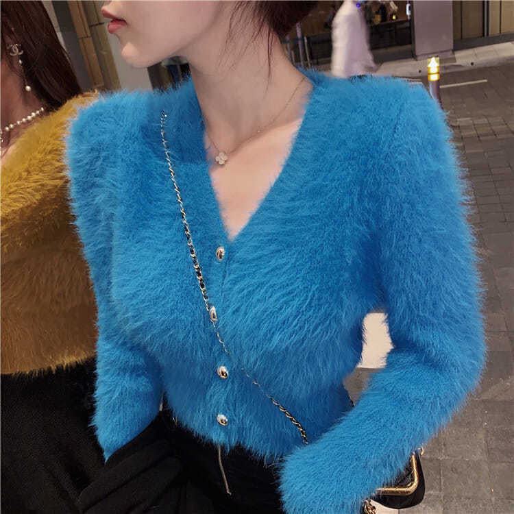 Knitted cardigan sweater coat