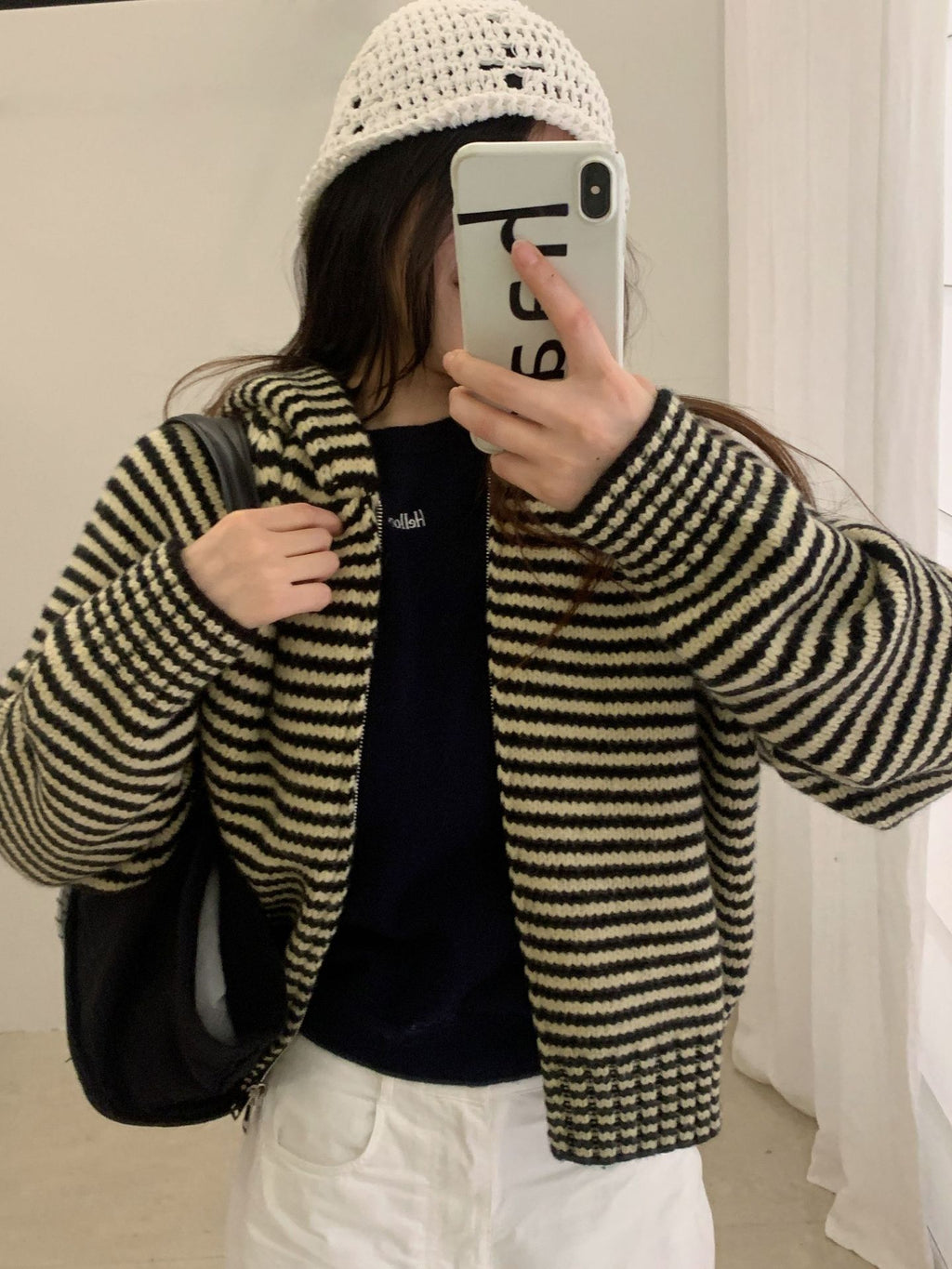 Contrasting color stripe zipper hooded knitted cardigan