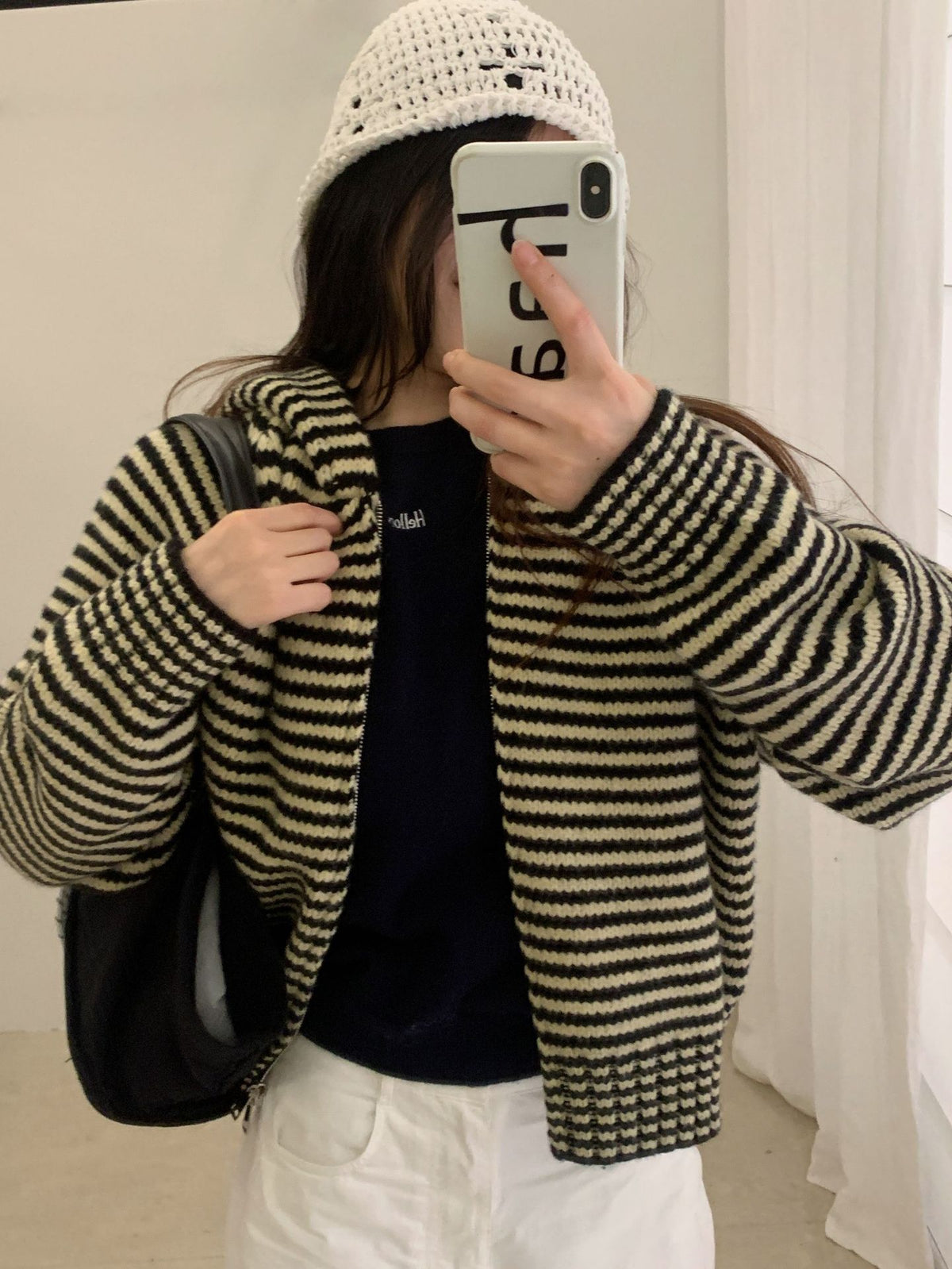 Contrasting color stripe zipper hooded knitted cardigan