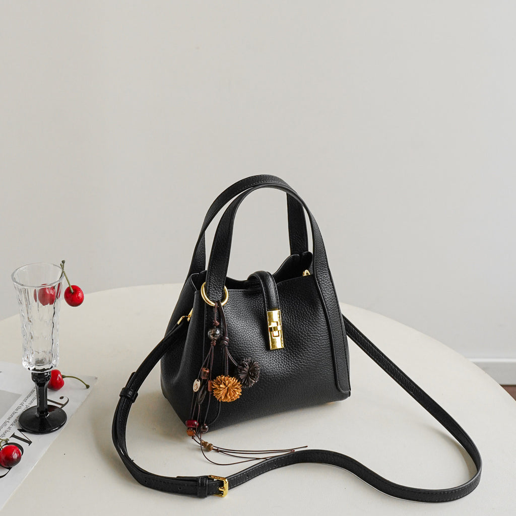 Lychee Pattern Bucket Bag