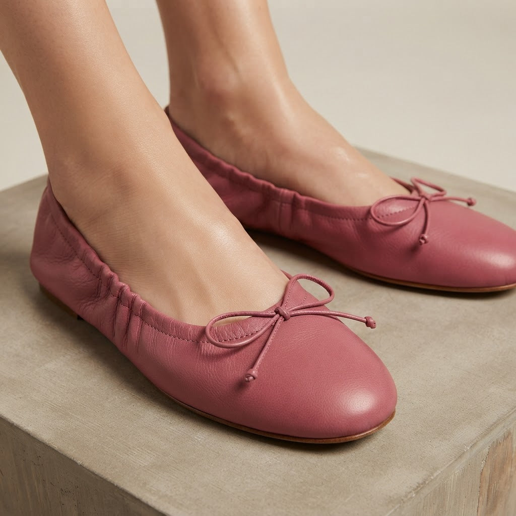 Women's Vintage Style Pleated Ballet Flats - Comfortable Slip-Ons
