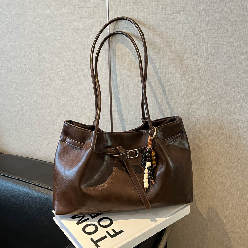 Leather  Shoulder purse with pendant