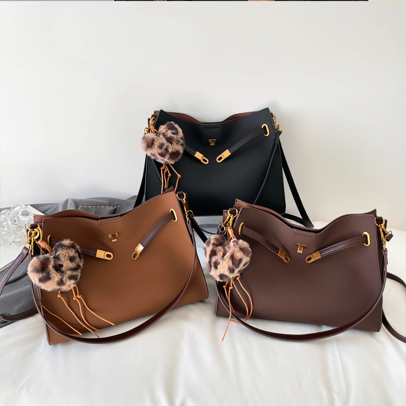Retro Large Capacity Crossbody Handbag