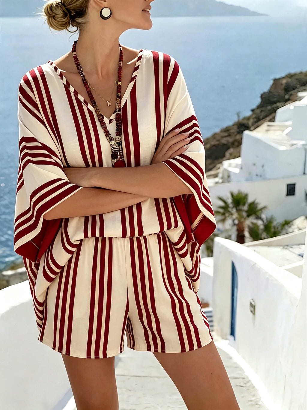 Women's Chic Striped V-Neck Batwing Sleeve Two-Piece Shorts Set