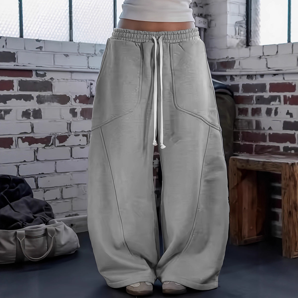 loose-fitting casual sportswear sets with wide-leg design