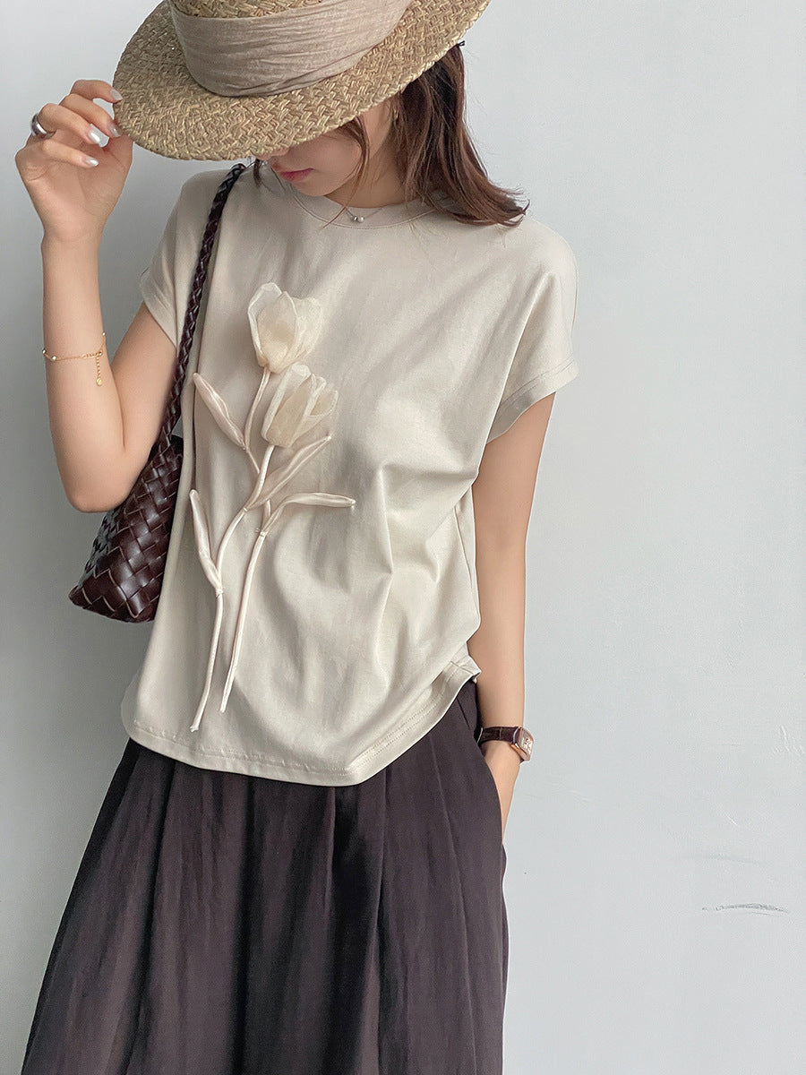 Stylish 3D floral round-neck short-sleeve top