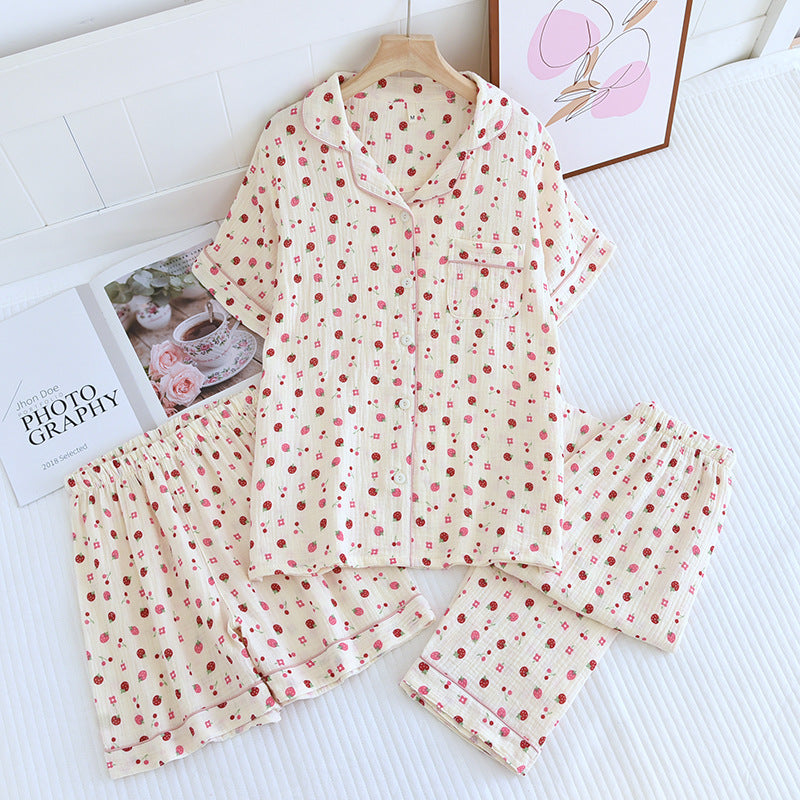 Three-piece lightweight pajama set