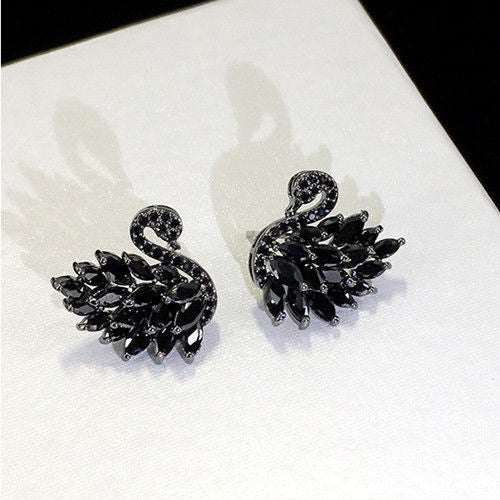 Lumineux Gold-Plated Zircon Stud Earrings