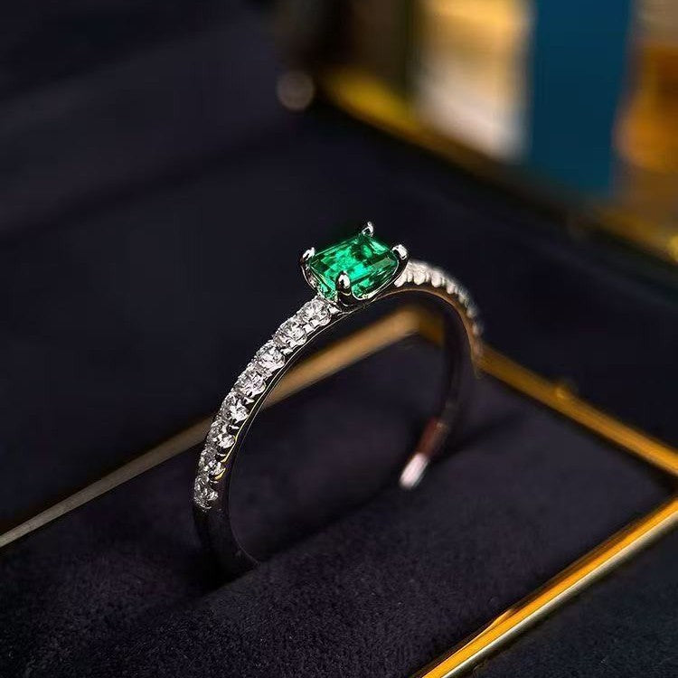 High-end open-ring women's accessory
