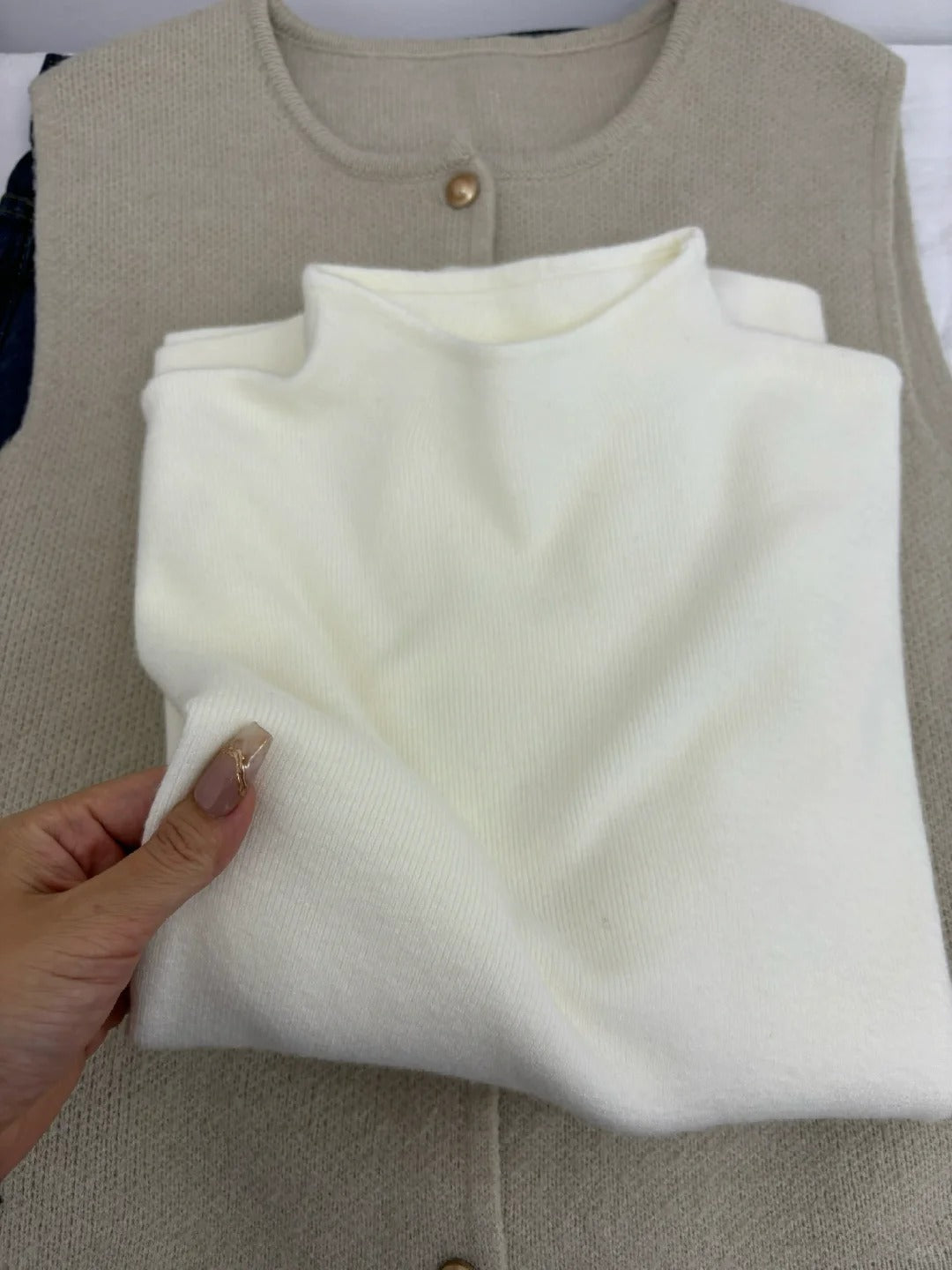 Japanese Style Knitted Sweater Women Semi-High Collar Long Sleeve Pullover