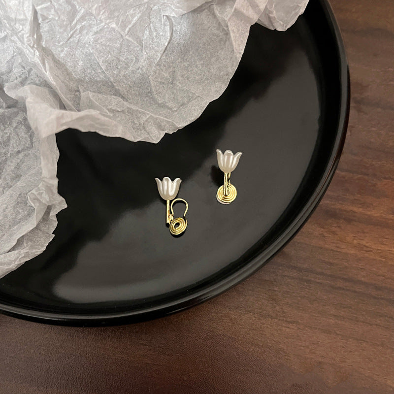 Aurielle Clip-On Pearl Earrings