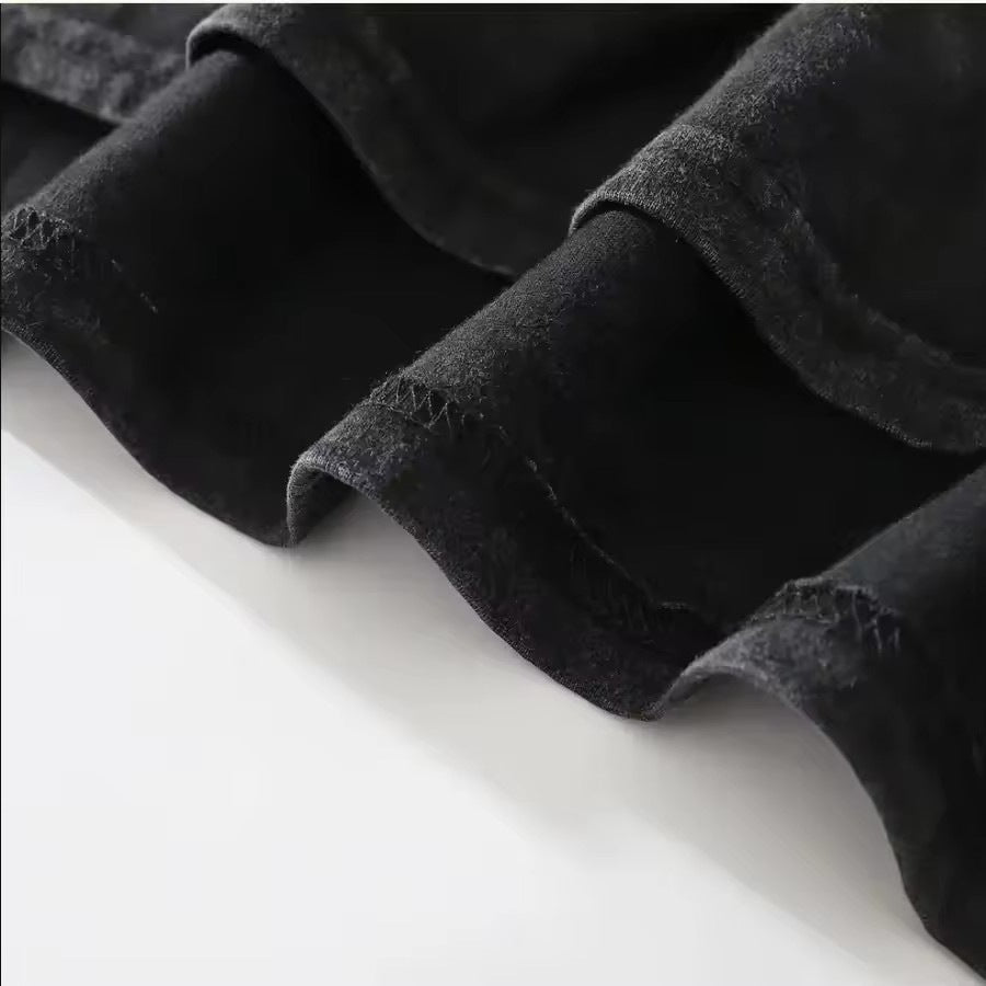 Graphic Wing Print Cotton T-Shirt in Black, Multiple Sizes