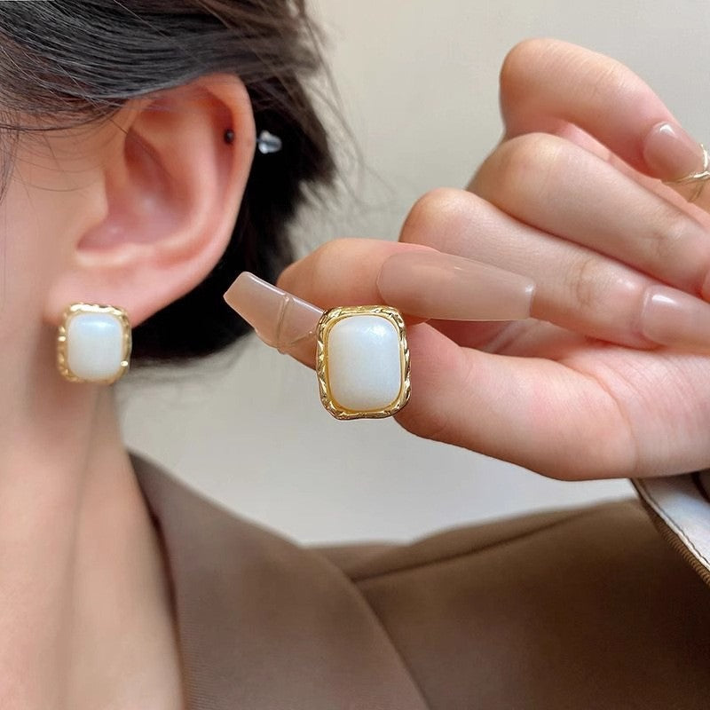 Linea Geometric Metal Earrings