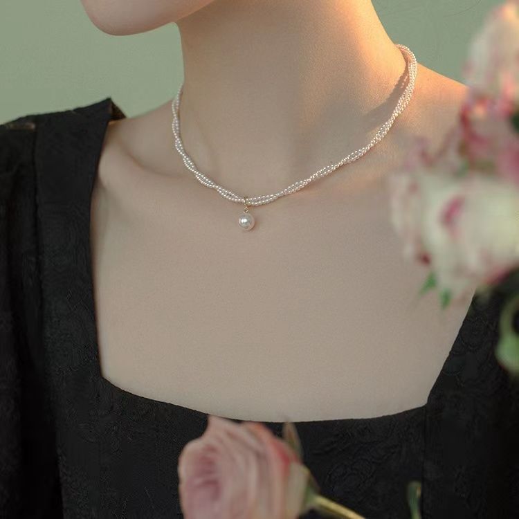 Double-Layer Pearl Necklace with Pendant